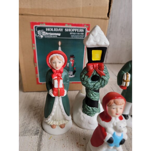 Holiday shoppers ceramic village carolers candle unique vintage set - Picture 4 of 8
